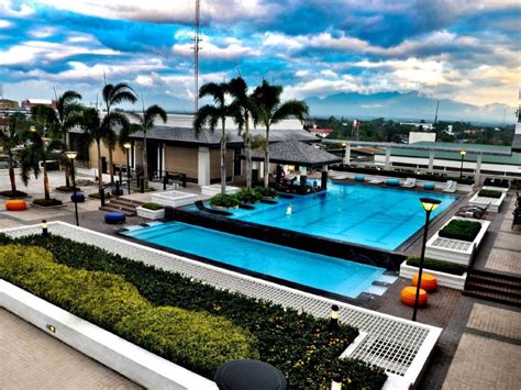 hotels in bacolod